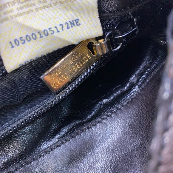 AUTHENTIC Bottega Veneta Leather Weave Shoulder Bag Brown Medium - Picture 13 of 13